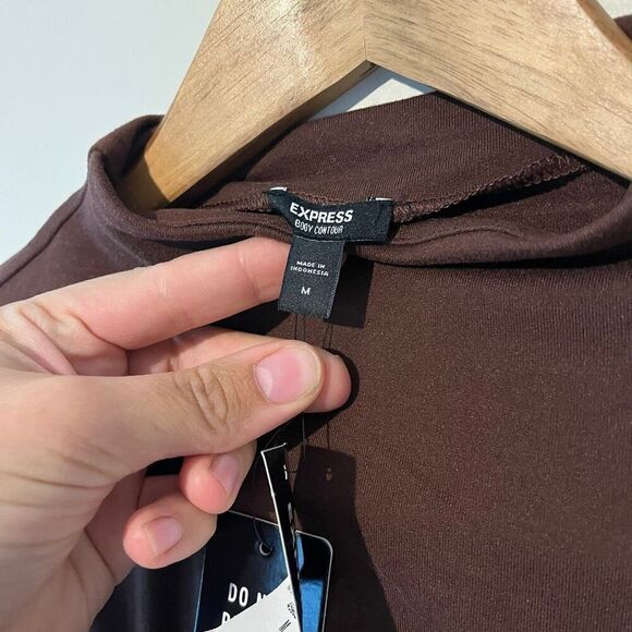 Express Body Contour Cozy Mock Neck Brown Cutout thong Bodysuit Size Medium NWT - Picture 6 of 6